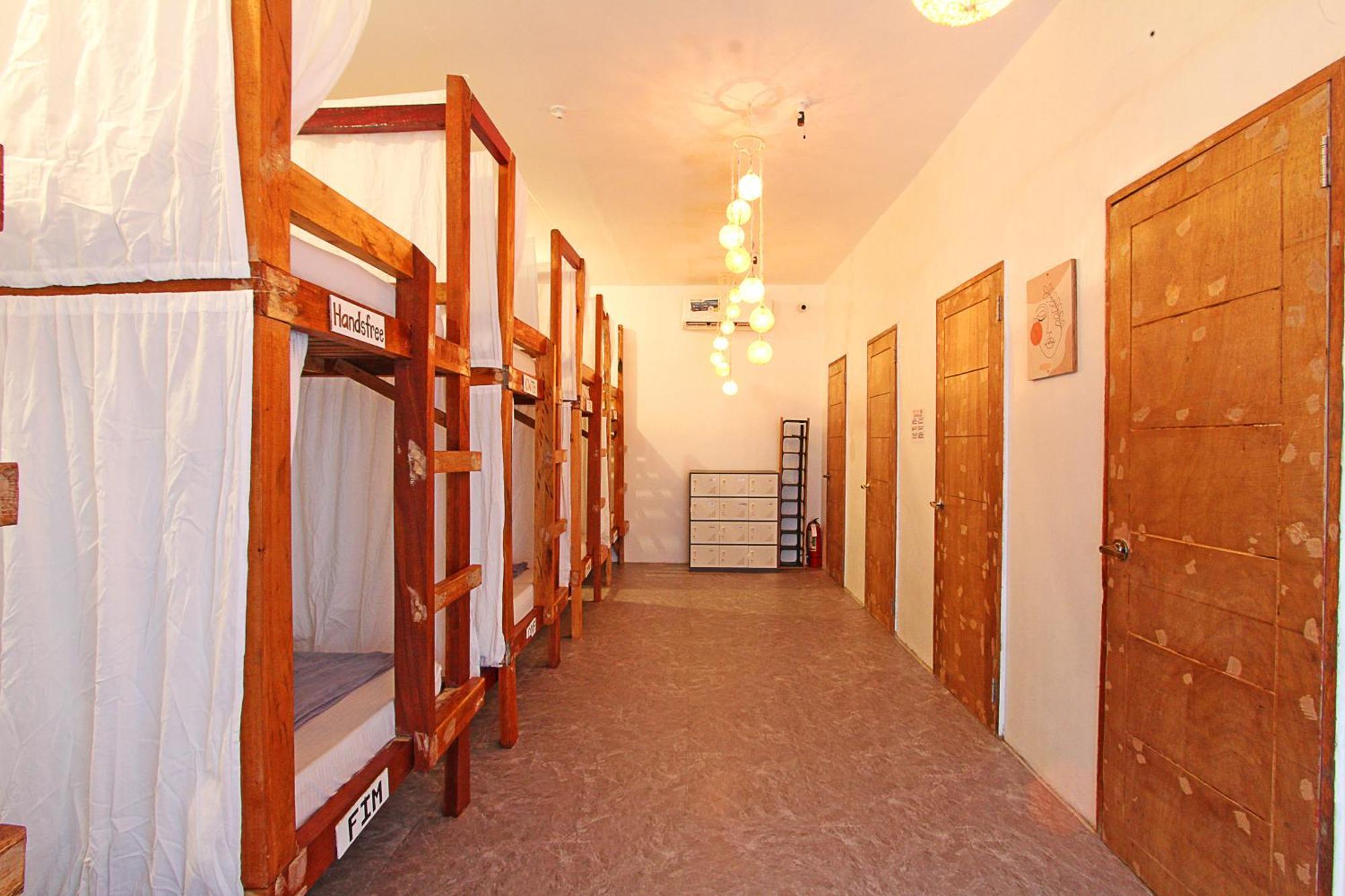 Ozen Freediving Hostel General Luna  Zewnętrze zdjęcie